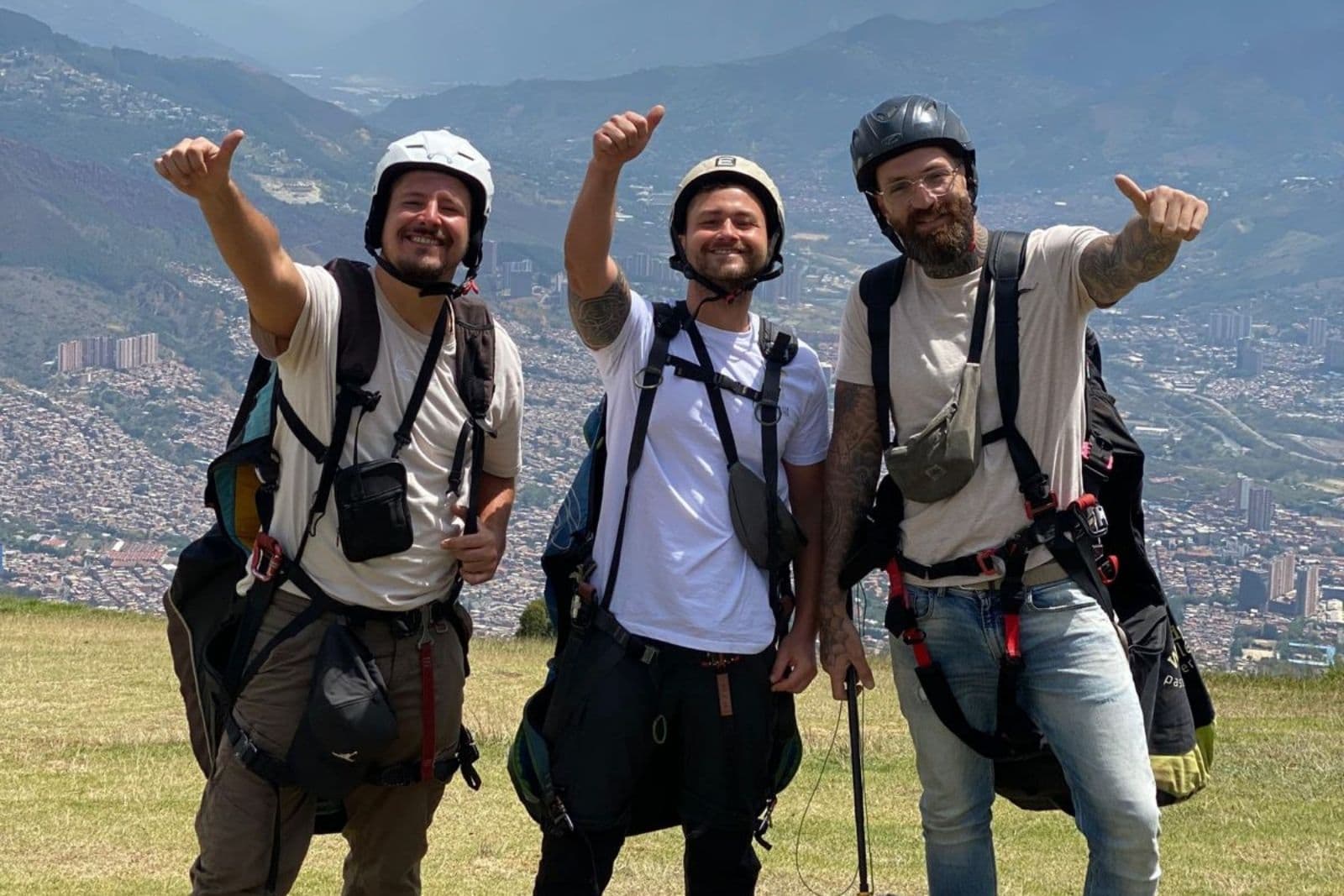 Paragliding Tour with GoPro Photos & Videos — miniatura 4