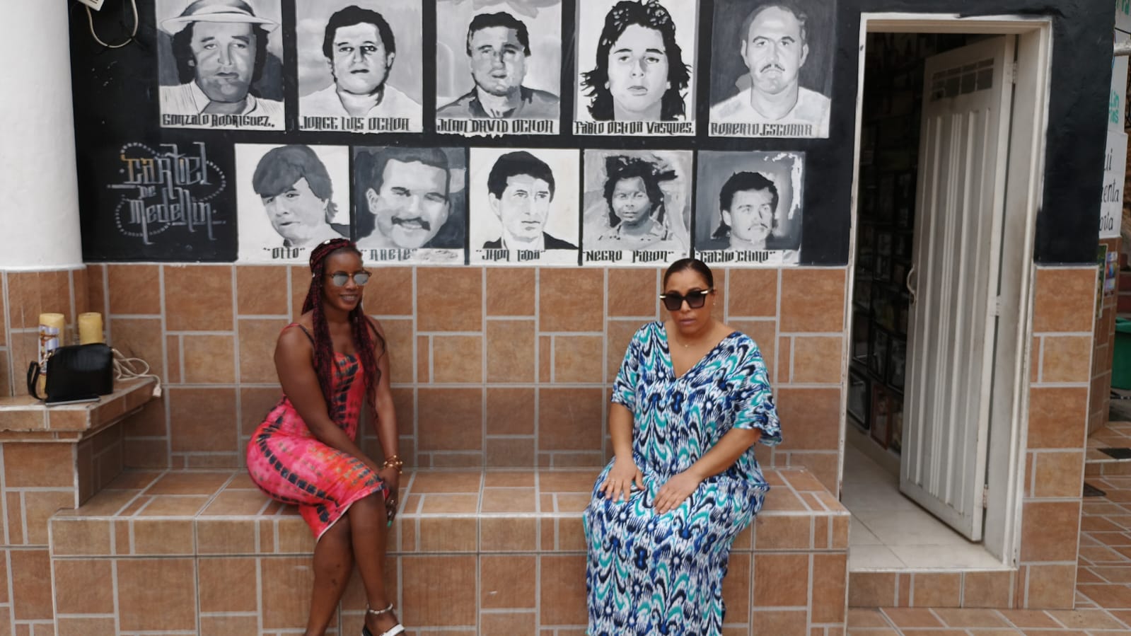 a2568c18-fce9-4bb6-b0da-2ee8912717ce